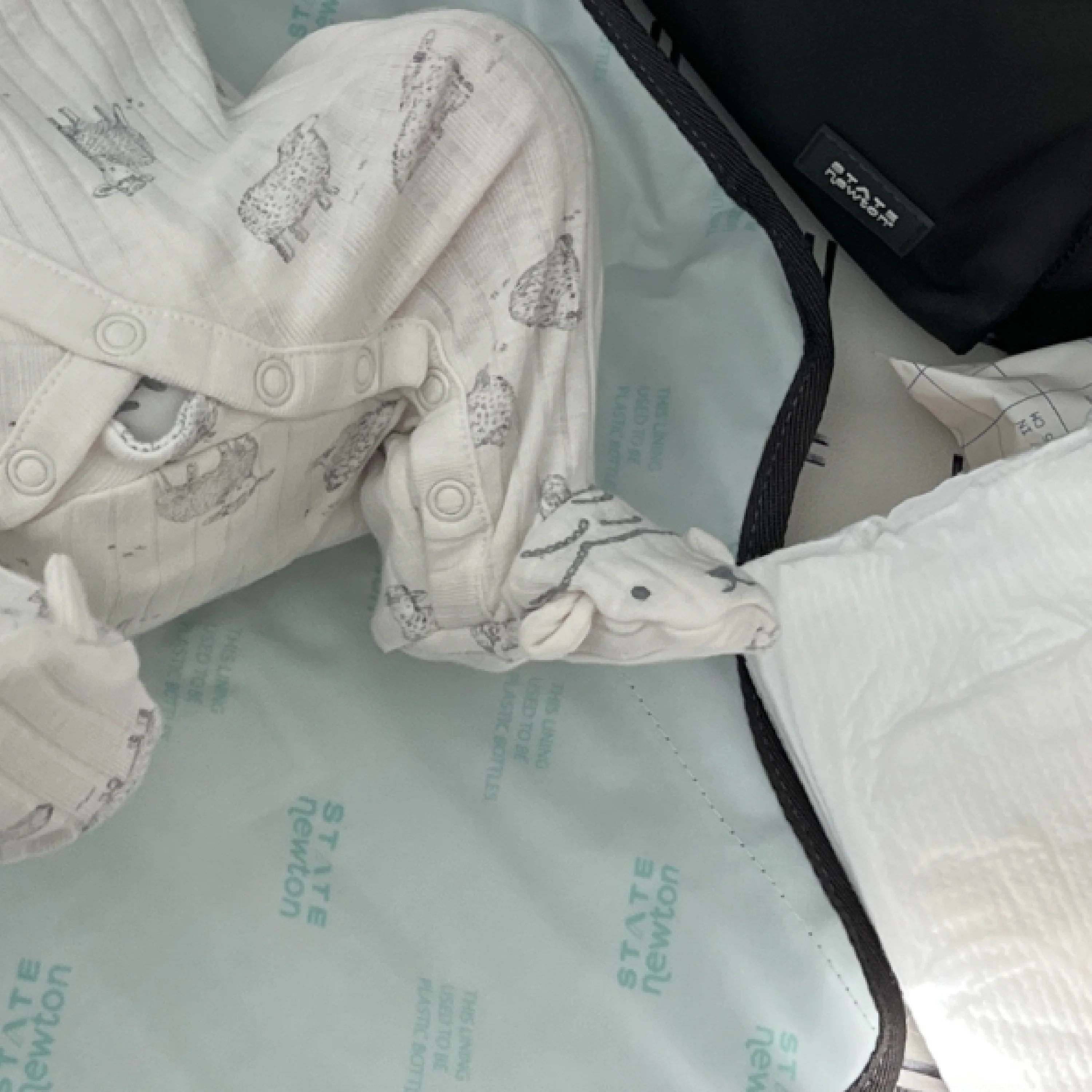 Newton X STATE Lorimer Diaper Bag - Image 8